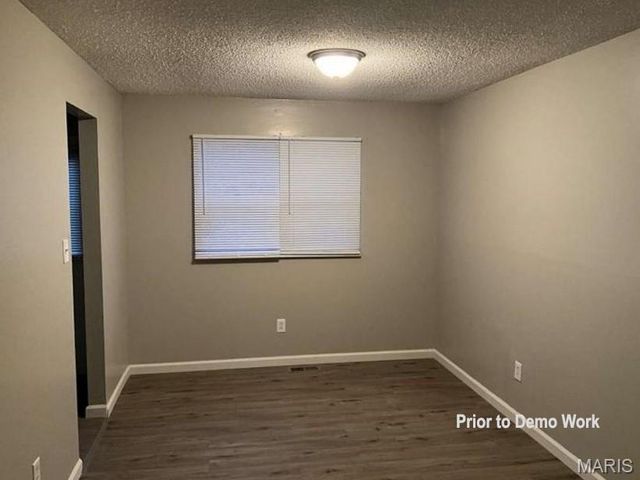 2337 Millvalley Drive, Florissant, MO 63031