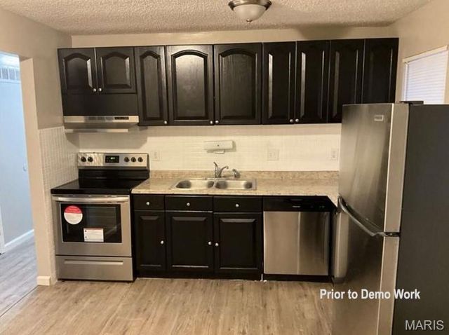 2337 Millvalley Drive, Florissant, MO 63031