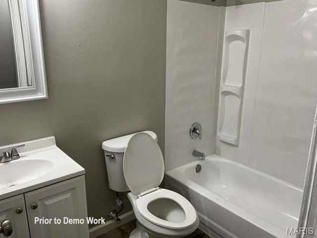 2337 Millvalley Drive, Florissant, MO 63031