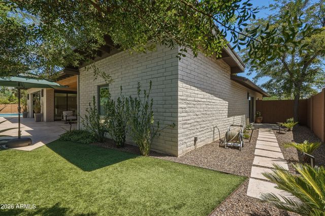5938 E LARKSPUR Drive, Scottsdale, AZ 85254