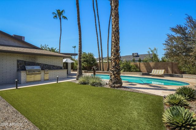 5938 E LARKSPUR Drive, Scottsdale, AZ 85254