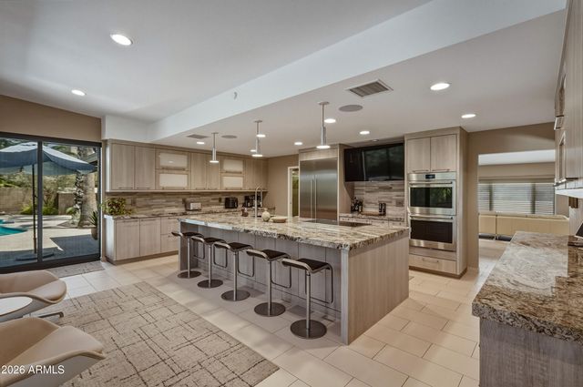 5938 E LARKSPUR Drive, Scottsdale, AZ 85254