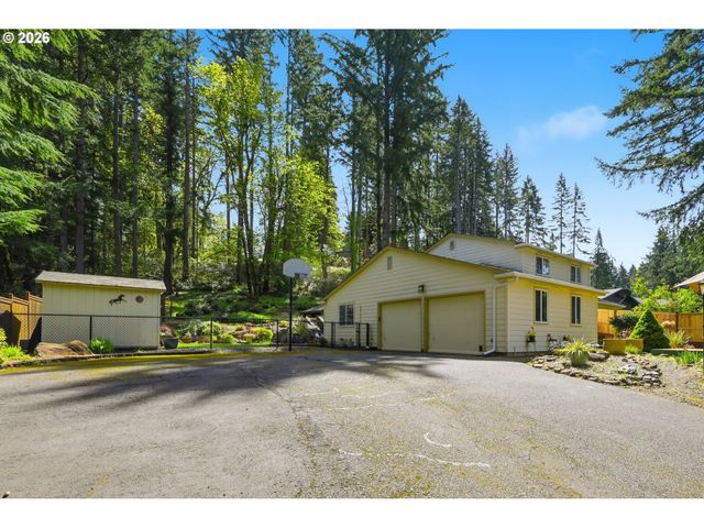 88119 TIKI Ln, Springfield, OR 97478