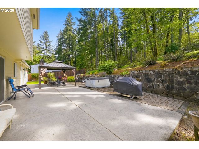 88119 TIKI Ln, Springfield, OR 97478