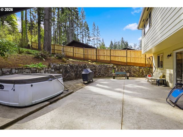 88119 TIKI Ln, Springfield, OR 97478