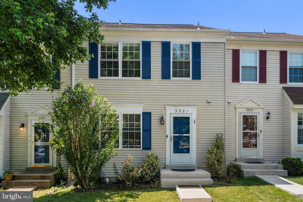 3321 BUCKEYE LN, Fairfax, VA 22033
