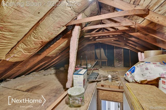 26214 Pennie Street, Dearborn Heights, MI 48125