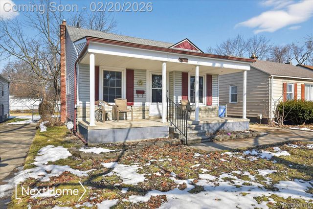26214 Pennie Street, Dearborn Heights, MI 48125