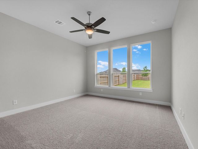 7082 North Lake Clopton Drive, Montgomery, TX 77316
