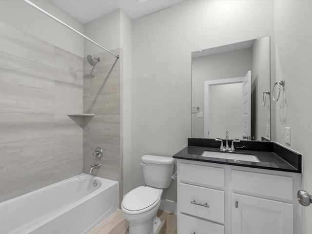 7082 North Lake Clopton Drive, Montgomery, TX 77316