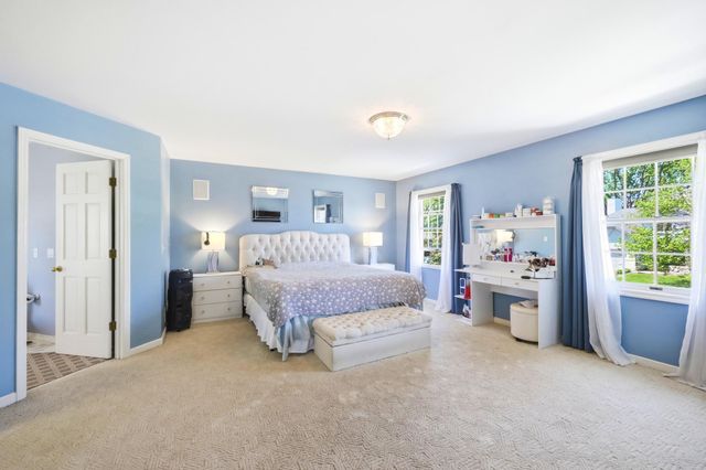 4390 Ithaca Lane N, Plymouth, MN 55446