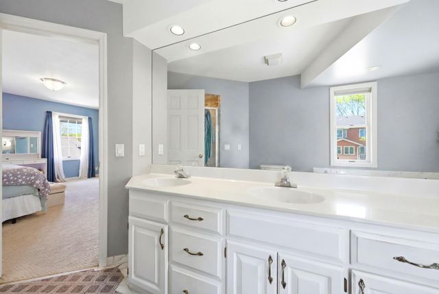 4390 Ithaca Lane N, Plymouth, MN 55446