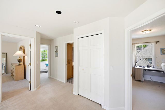 4390 Ithaca Lane N, Plymouth, MN 55446