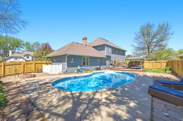 4390 Ithaca Lane N, Plymouth, MN 55446