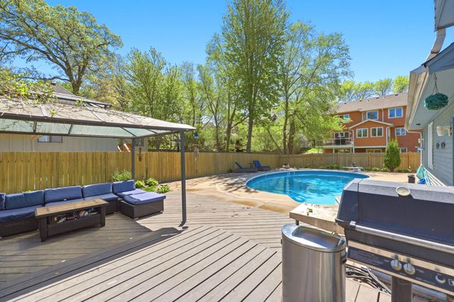 4390 Ithaca Lane N, Plymouth, MN 55446