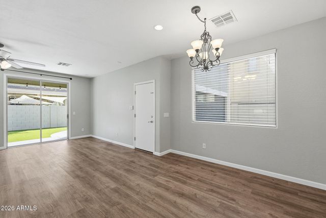 3801 E PARKVIEW Drive, Gilbert, AZ 85295