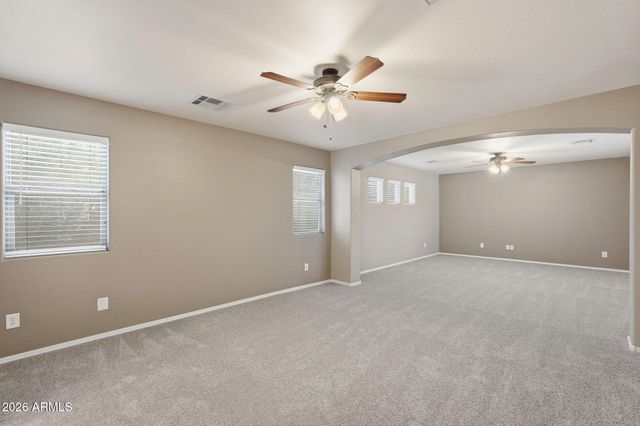 3801 E PARKVIEW Drive, Gilbert, AZ 85295