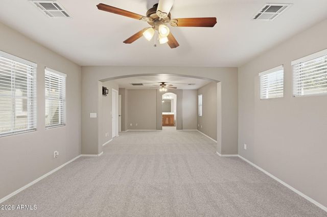 3801 E PARKVIEW Drive, Gilbert, AZ 85295
