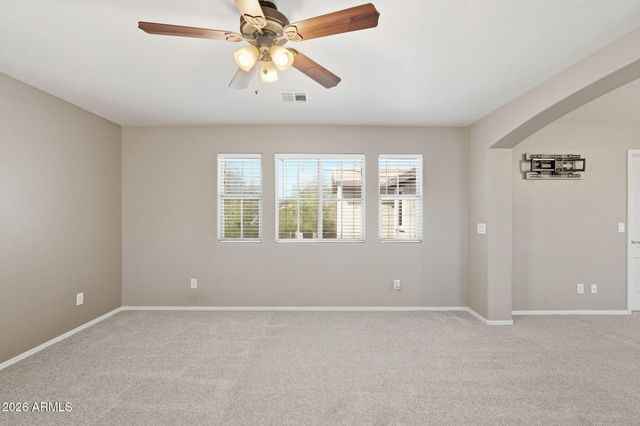 3801 E PARKVIEW Drive, Gilbert, AZ 85295