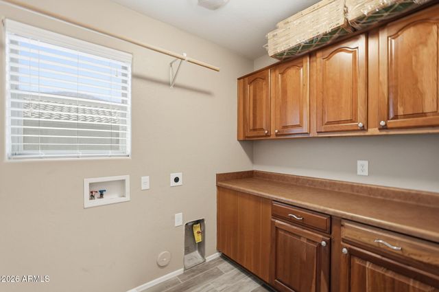 3801 E PARKVIEW Drive, Gilbert, AZ 85295