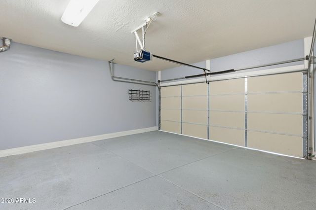 3801 E PARKVIEW Drive, Gilbert, AZ 85295