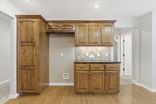 3277 W Cardinal Street, Springfield, MO 65810