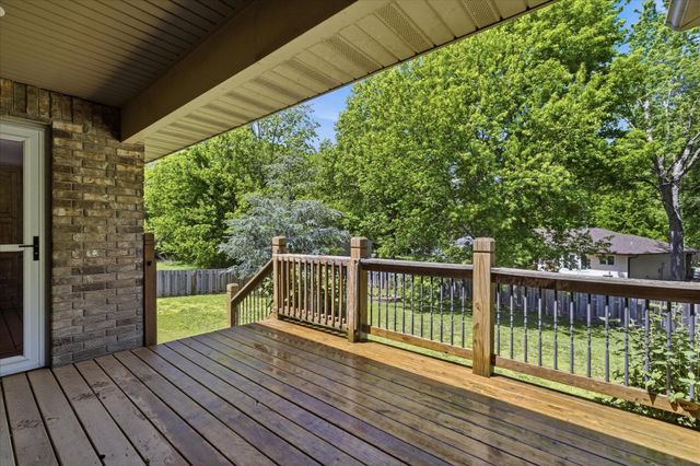 3277 W Cardinal Street, Springfield, MO 65810