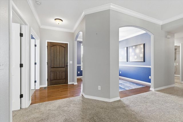 3277 W Cardinal Street, Springfield, MO 65810