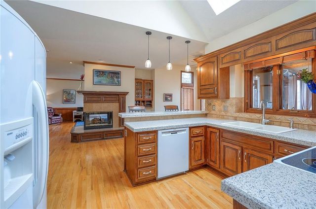 12769 Cody Street, Overland Park, KS 66213