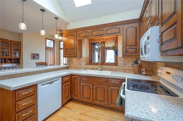 12769 Cody Street, Overland Park, KS 66213