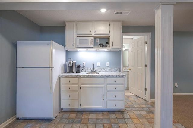 12769 Cody Street, Overland Park, KS 66213