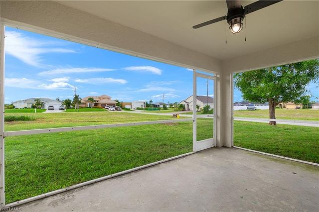 3919 SW 14th AVE, Cape Coral, FL 33914