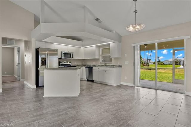 3919 SW 14th AVE, Cape Coral, FL 33914