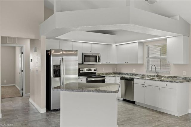 3919 SW 14th AVE, Cape Coral, FL 33914