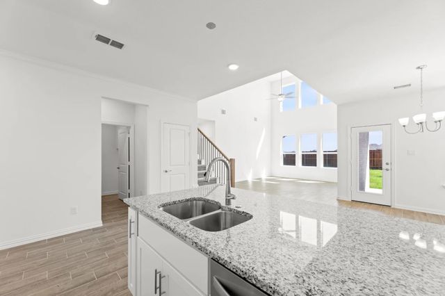 904 Dewy Lake Place, Lavon, TX 75166