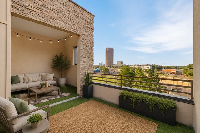 3200 Thomas Avenue B, Dallas, TX 75204