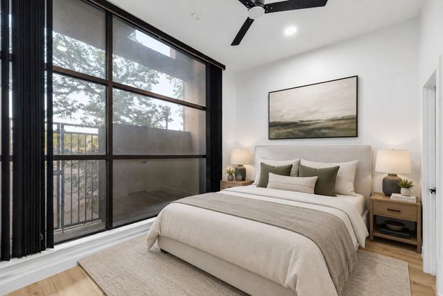 3200 Thomas Avenue B, Dallas, TX 75204