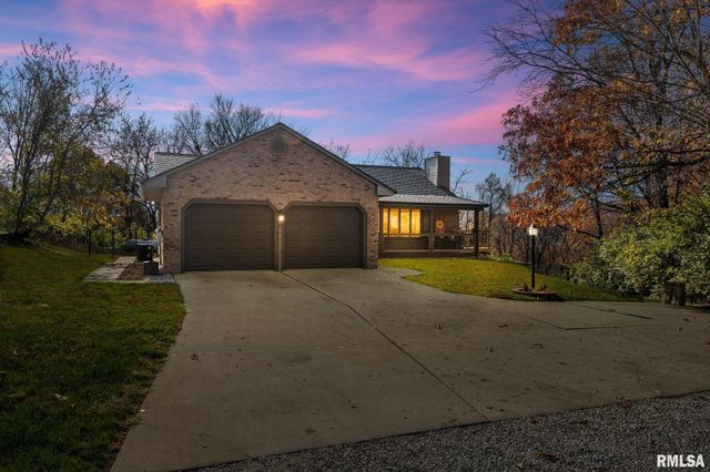 6820 W PFEIFFER Road, Peoria, IL 61607