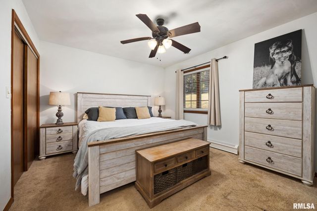 6820 W PFEIFFER Road, Peoria, IL 61607