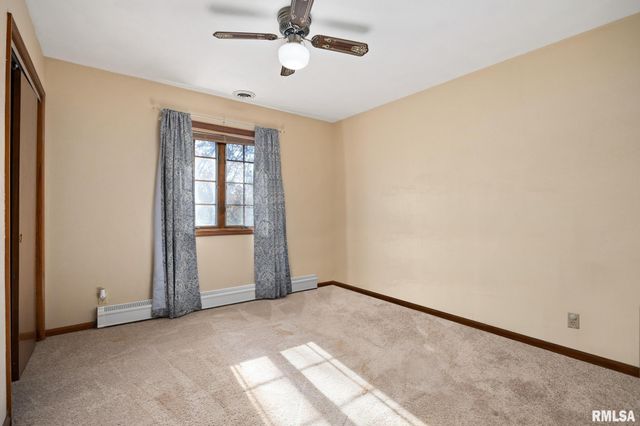 6820 W PFEIFFER Road, Peoria, IL 61607