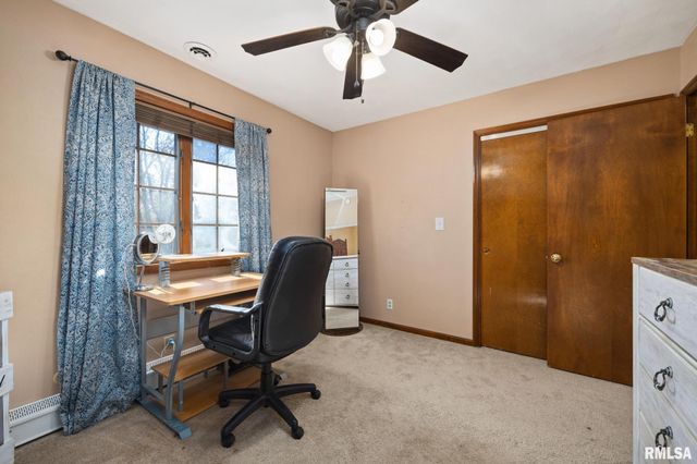 6820 W PFEIFFER Road, Peoria, IL 61607