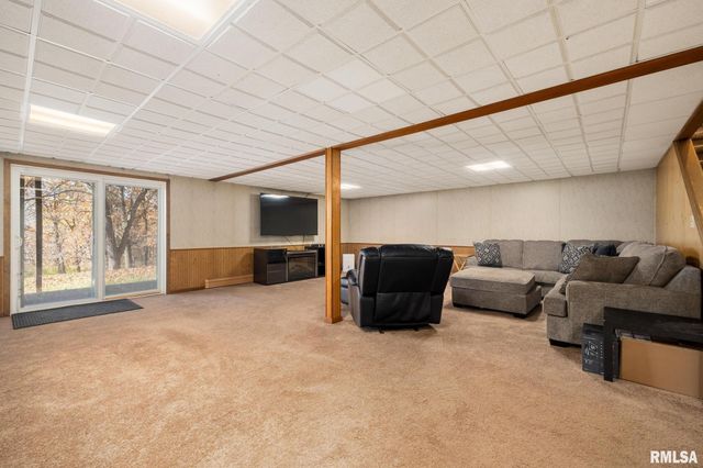 6820 W PFEIFFER Road, Peoria, IL 61607