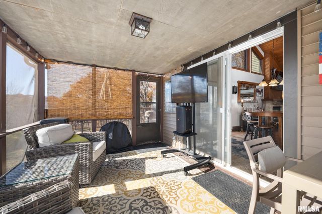 6820 W PFEIFFER Road, Peoria, IL 61607