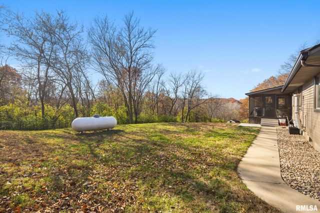 6820 W PFEIFFER Road, Peoria, IL 61607