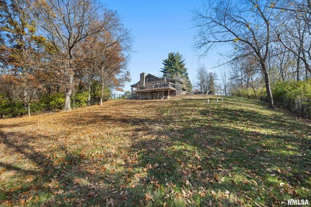 6820 W PFEIFFER Road, Peoria, IL 61607