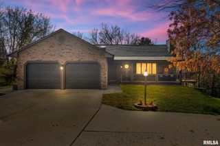 6820 W PFEIFFER Road, Peoria, IL 61607