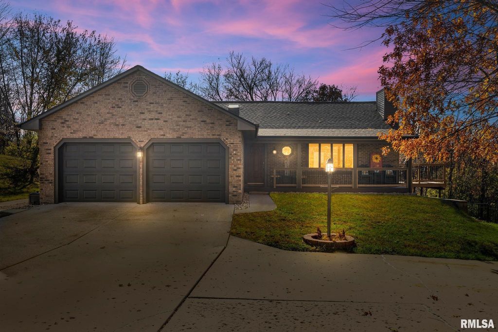 6820 W PFEIFFER Road, Peoria, IL 61607