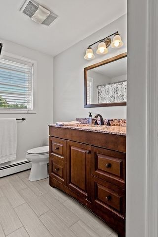 651 Nashua Rd, Dracut, MA 01826