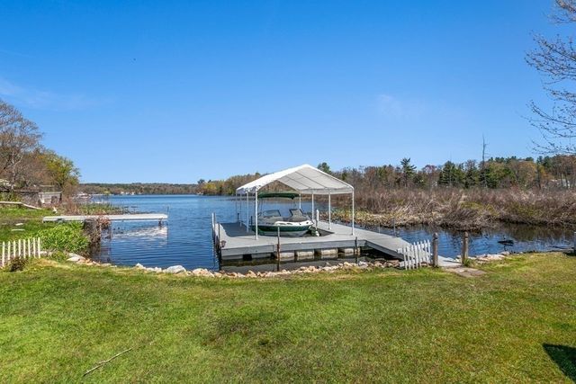 651 Nashua Rd, Dracut, MA 01826