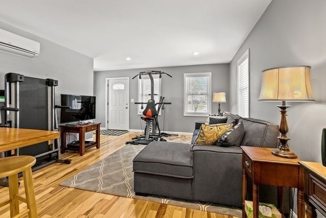 651 Nashua Rd, Dracut, MA 01826